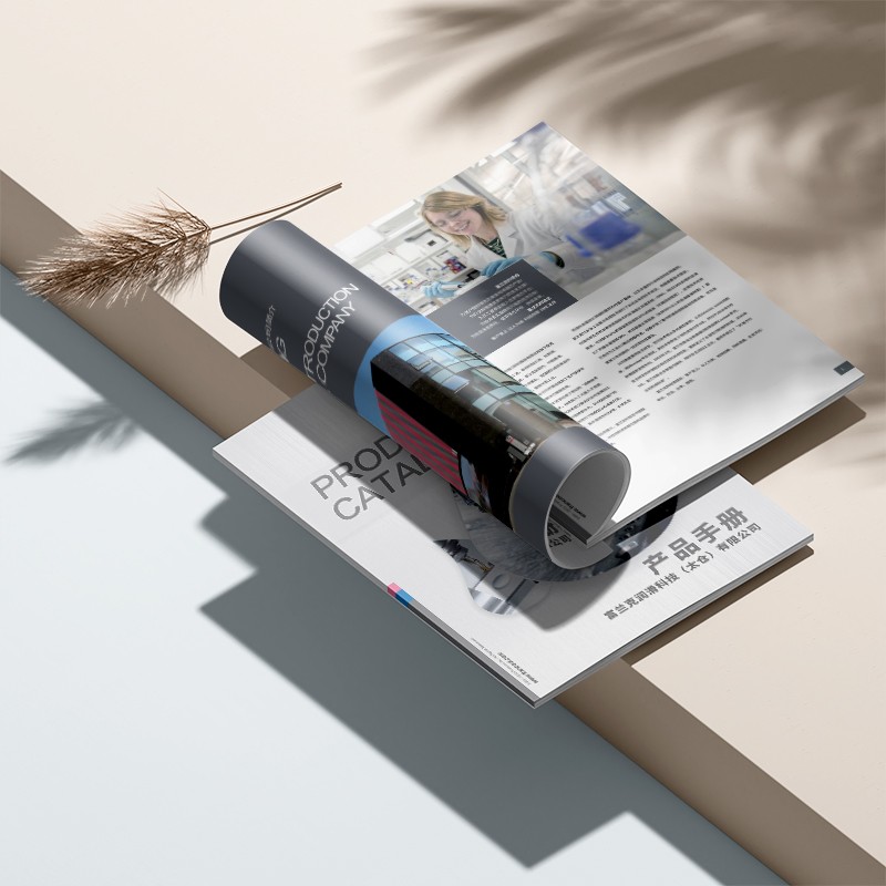 時尚畫冊設計的“走鋼絲藝術”：如何讓創(chuàng)意不飄，讓銷量不冷？